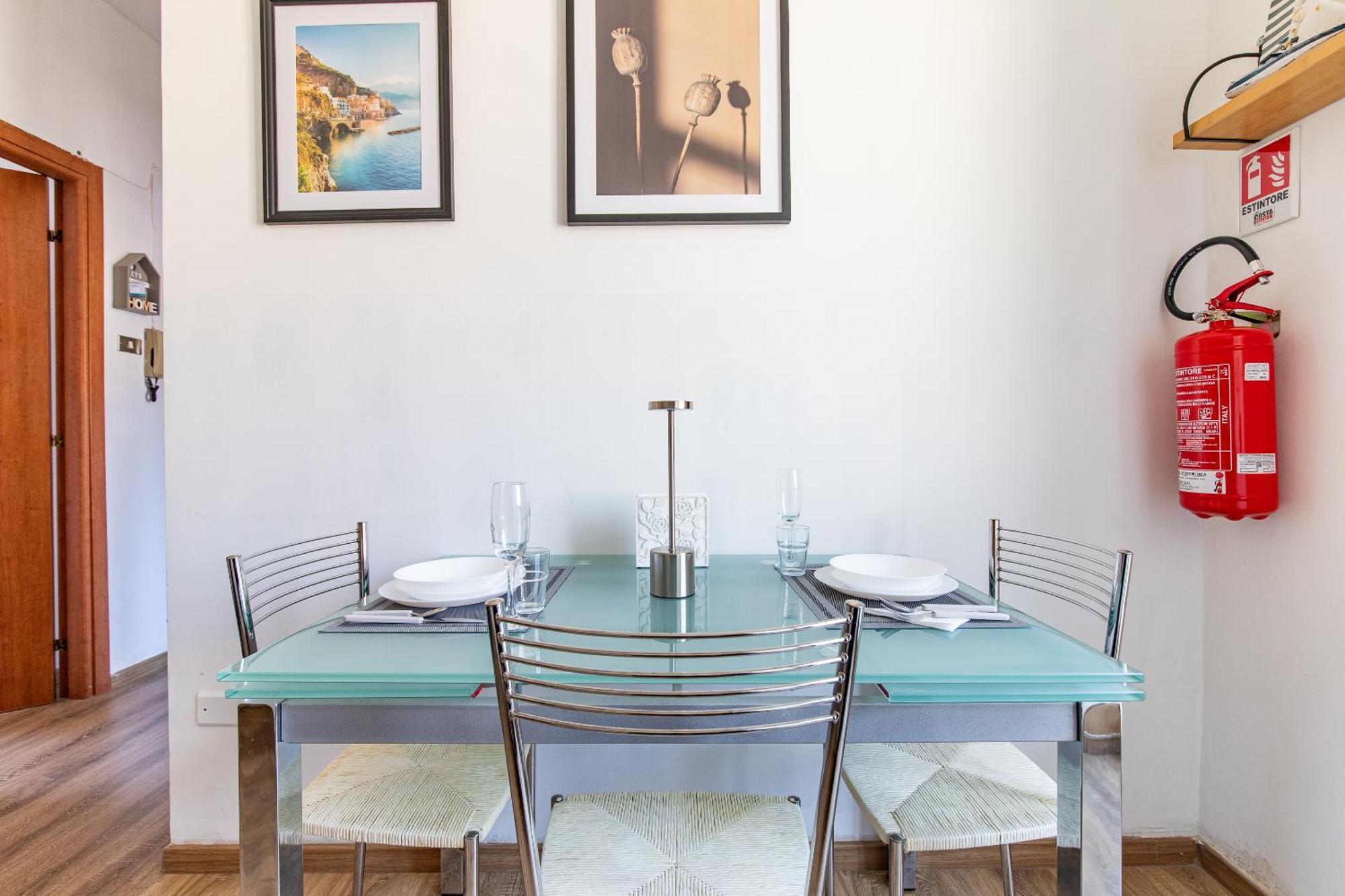 Elegante Dimora La Spezia-Free Parking Apartment Luaran gambar